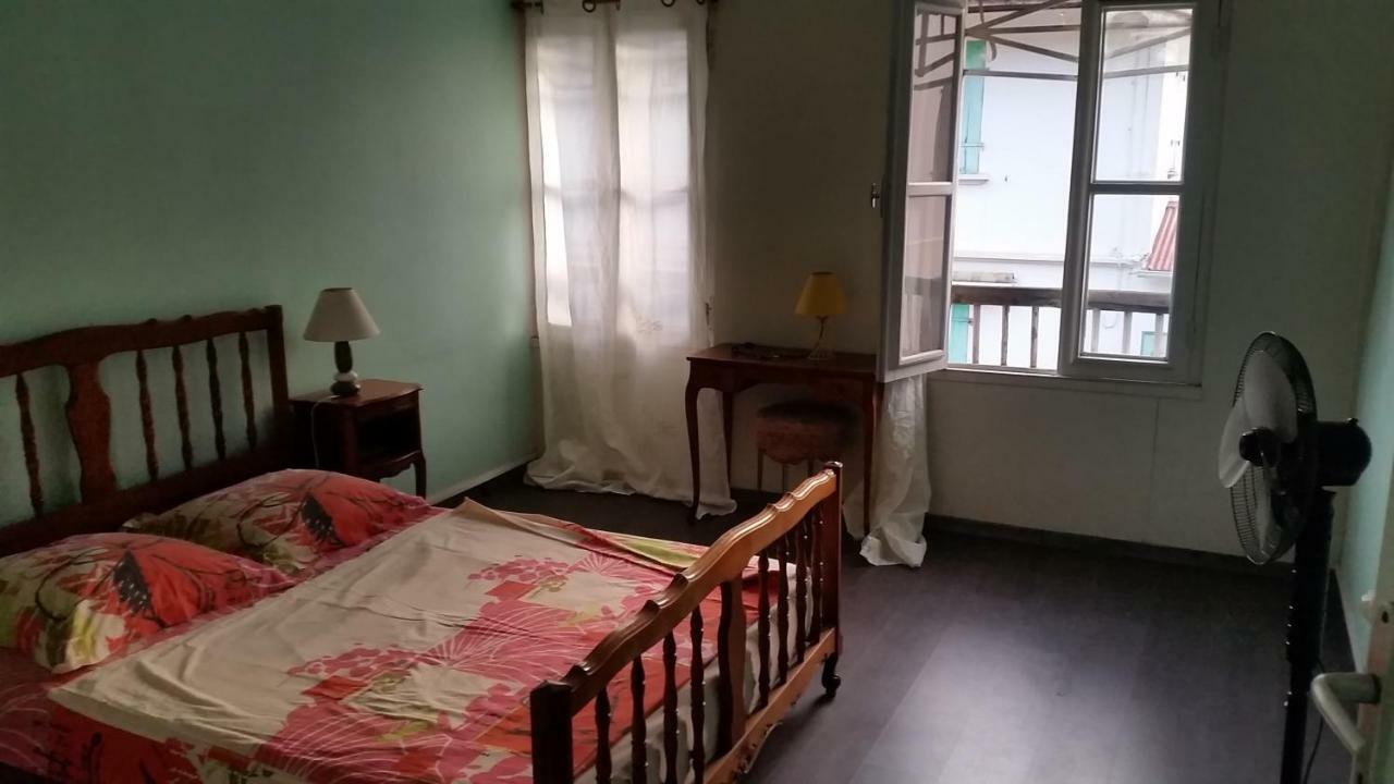 Chambre D'Hote A Saint-Pierre 外观 照片